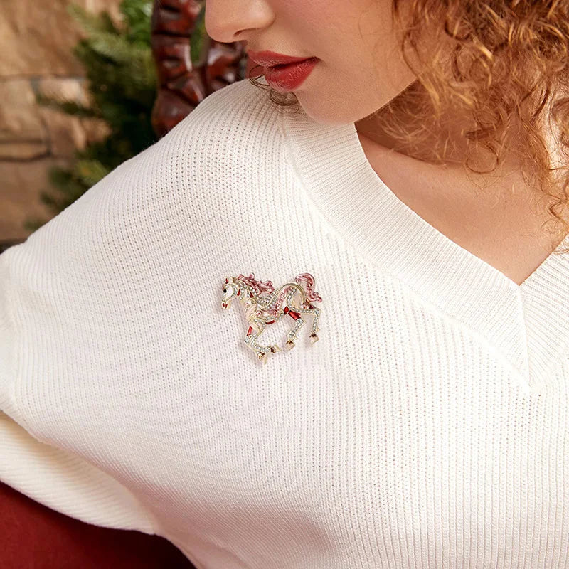 Jardme Exquisite Horse Brooches for Women Luxury Rhinestone Zodiac Animal Pins New Year Party Gifts 2026