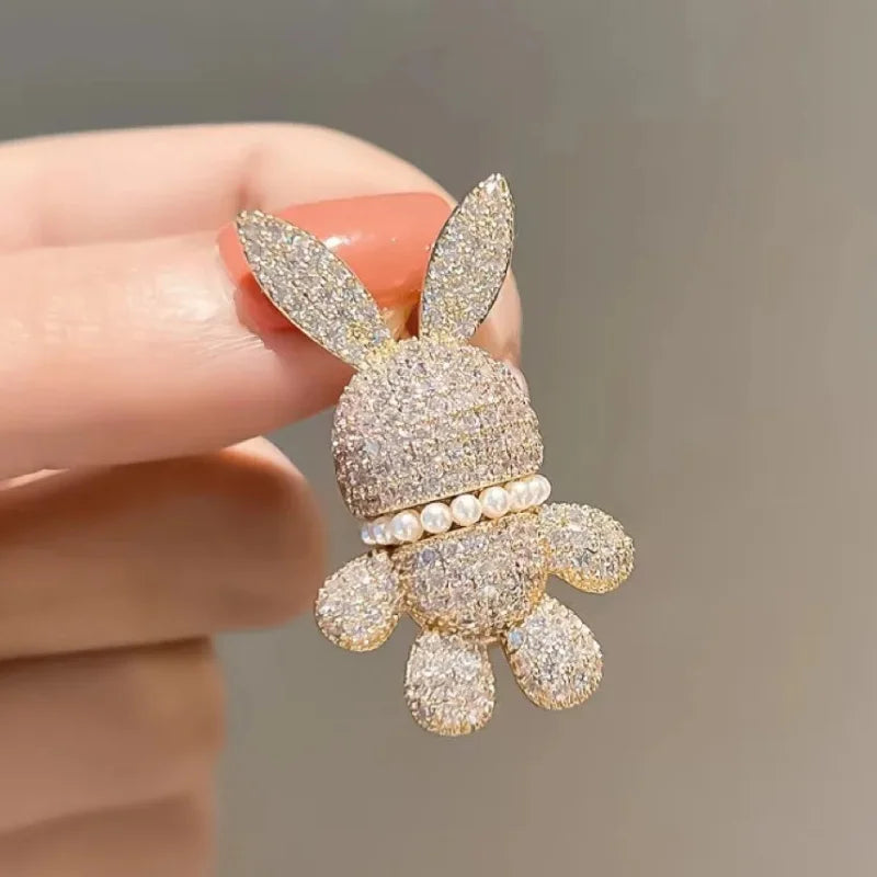 Cute Full of Rhinestone Rabbit Brooch Pearl Animal Lapel Pin Gold Color For Women Men Trendy Fashion Jewelry Gift